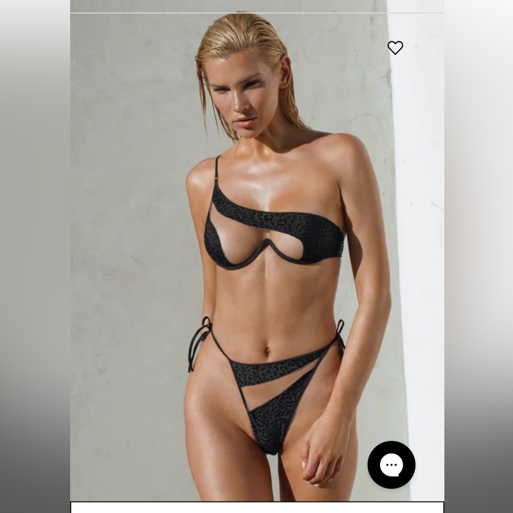 God Saves Queens Gigi Top